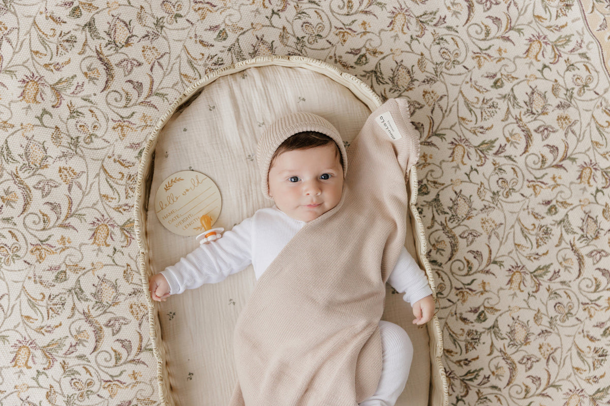 Luxe Collection 100% Organic Cotton Luxury Knit Baby Blanket + Hat Set with Gift Box