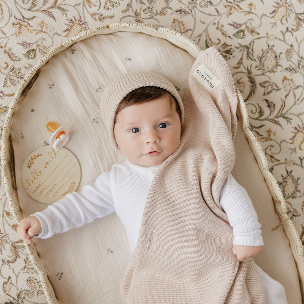 Luxe Collection 100% Organic Cotton Luxury Knit Baby Blanket + Hat Set with Gift Box