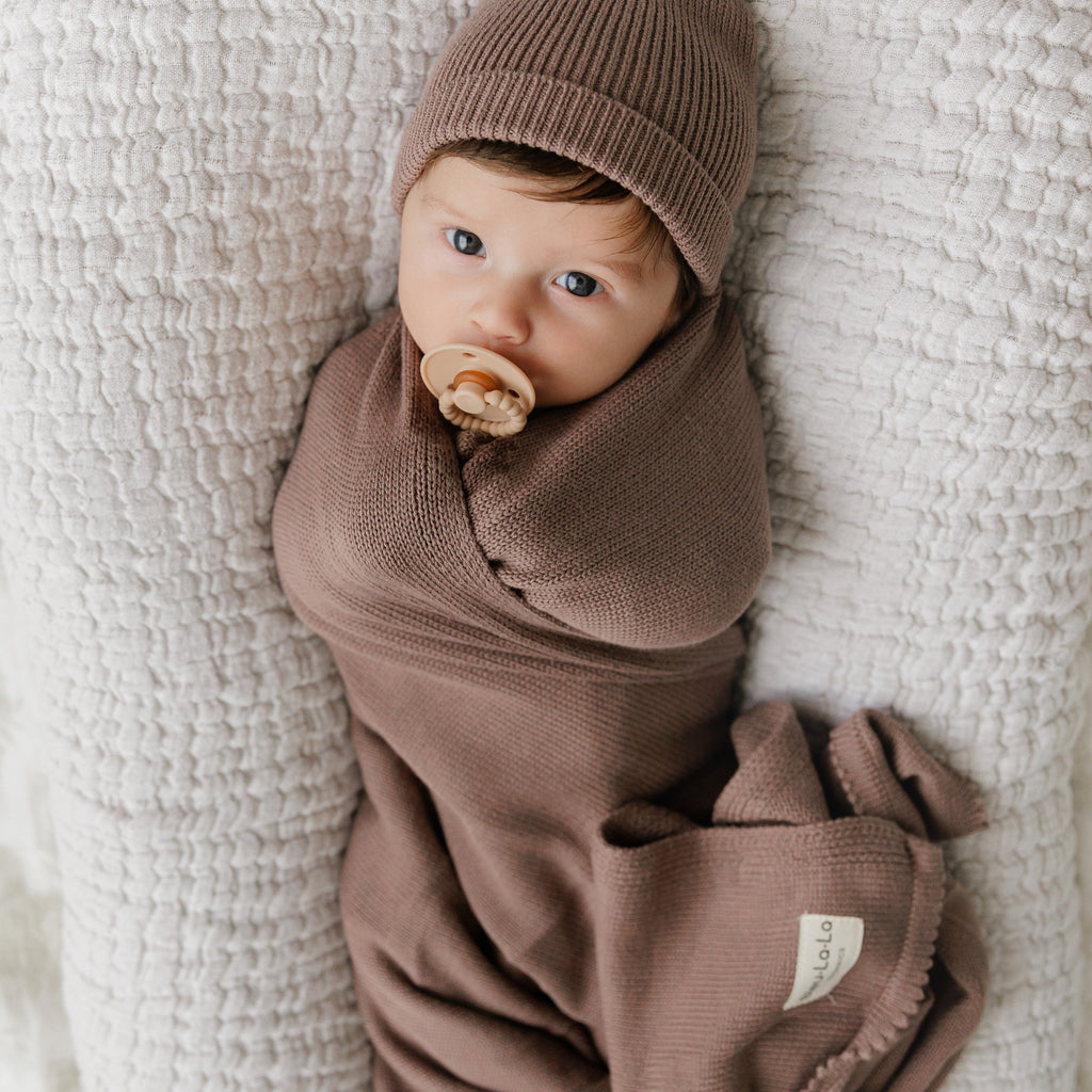 Luxe Collection 100% Organic Cotton Luxury Knit Baby Blanket + Hat Set with Gift Box
